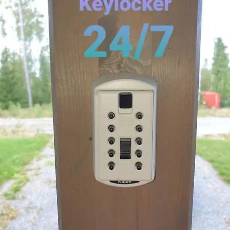 Adeli Ellivuori Huoneisto *